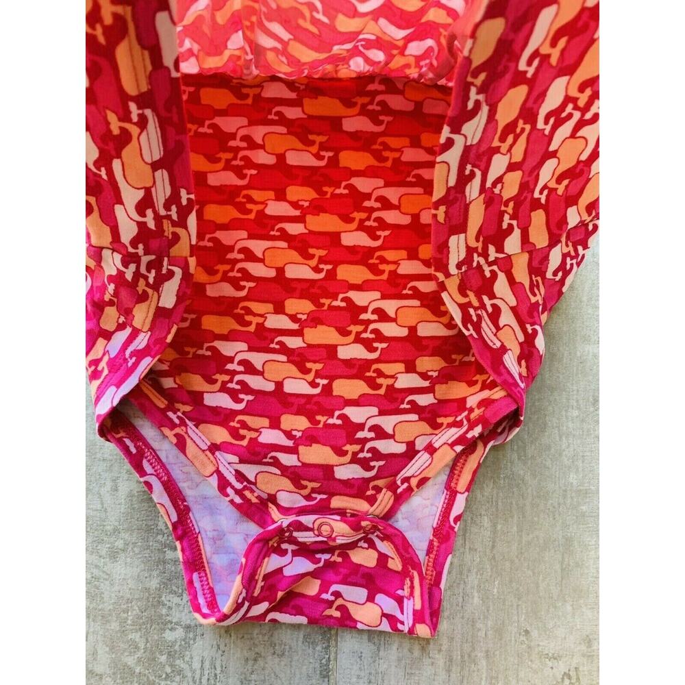 $65 VINEYARD VINES Baby Girl One Piece Romper Bodysuit Dress Pink Whales 6-12 M - Picture 2 of 5